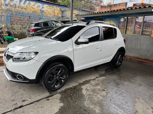 Renault Stepway 1.6 Expression / Zen