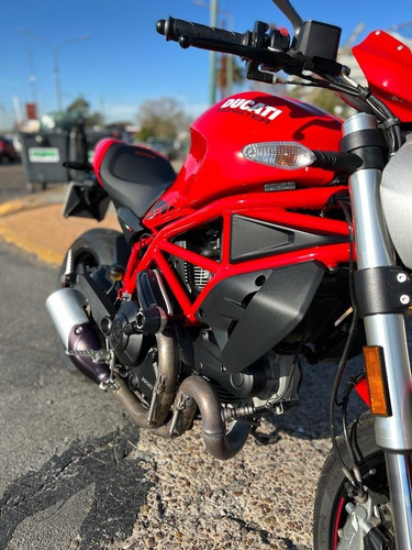 Imagen 2 de 21 de Ducati Monster 797