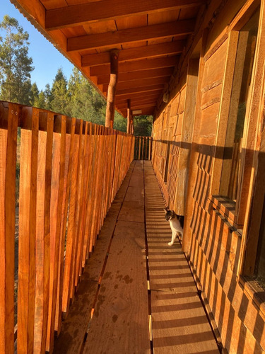 Parcela Con Casa Principal Y Casa Secundaria En 5000 Mts2