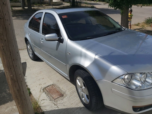 Volkswagen Bora 2.0 Trendline 115cv 2012