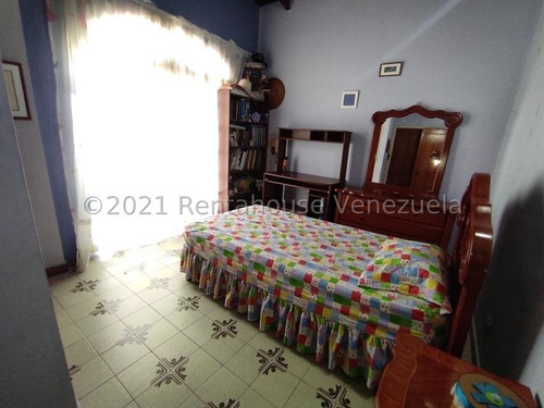 Imagen 10 de 18 de Extraordinaria Casa 3 Niveles En Venta Colinas De Santa Mònica Mls #23-377