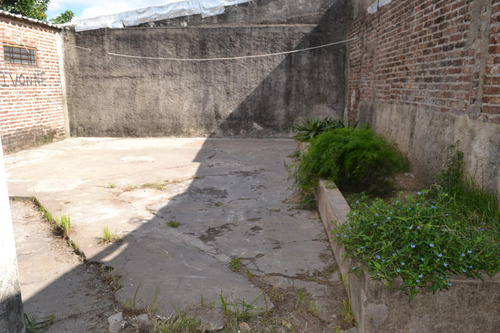 Casa-san Justo-isidro Casanova-3ambientes-cochera-patio-oportunidad-permuta-financiación,lote Propio