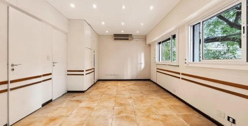 Departamento En Venta - 3 Dormitorios 2 Baños - Belgrano