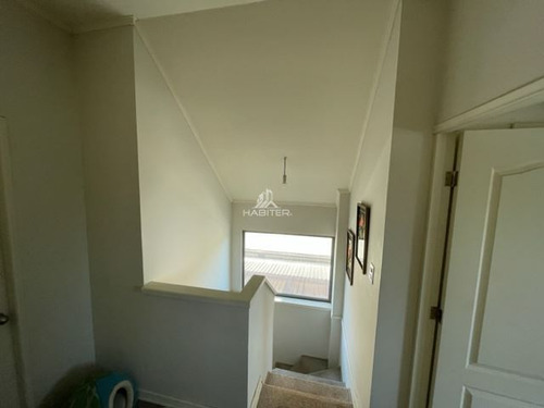 Casa En Venta De 3 Dorm. En Zapallar Curicó
