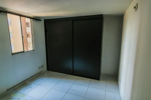 Apartamento En Venta En Senderos De La 80 Calasanz. Cod V13110