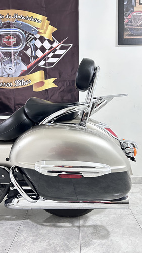 Kawasaki Vulcan Nomada 1700
