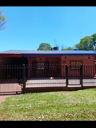 Casa En Venta De 3 Dormitorios C/ Cochera En Eldorado - Misiones