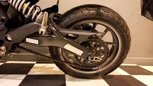 Imagen 6 de 16 de Ducati Scrambler Sixty2 400
