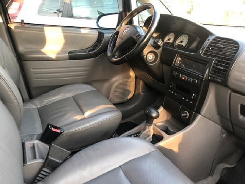 Imagem 9 de 14 de Chevrolet Zafira
