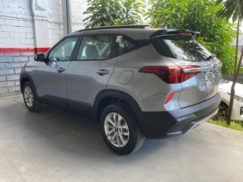 Imagen 18 de 18 de Kia Seltos Emotion Automatica 2023 (incluye Membresia)