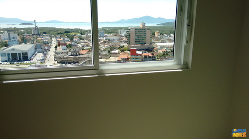 Imagem 10 de 15 de Apartamento - Pagani - Ref: 582 - V-582