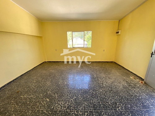 Imagen 6 de 11 de Venta Casa En Planta Alta, Ruta 6 Vieja Km 34, Sauce.