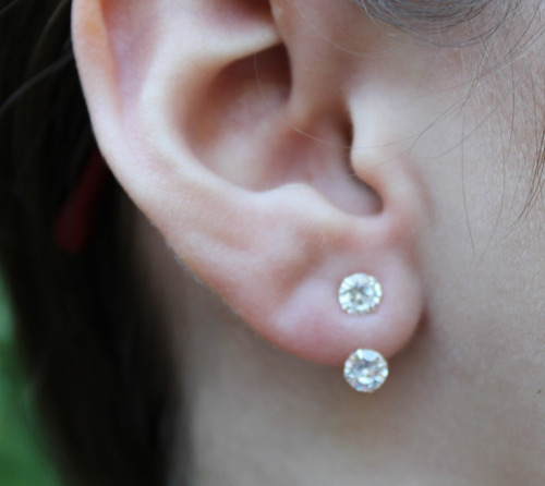 Imagem 2 de 6 de Brincos Zircônia Duplo 2x1 Redonda 5 Mm Prata 925