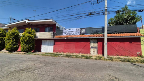 Casa En Venta Zona Bugambilias, Muy Cerca De La Buap, Excelente Ubicacion!