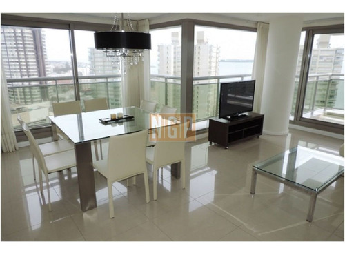 Imagen 9 de 30 de Torre De 5 Estrellas, A Pasos De Av Gorlero, Espectacular Apartamento A Estrenar De Dos Dormitorios En Suite, Baño Social, Living Comedor,cocina