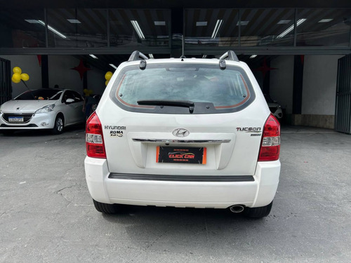 Hyundai Tucson 2.0 MPFI GLS 16V 143CV 2WD FLEX 4P AUTOMÁTICO