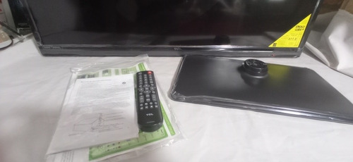 Imagen 10 de 10 de Tv Led 40 Tcl Le40fhde3010 Full Hd Pantalla Partida Nuevo