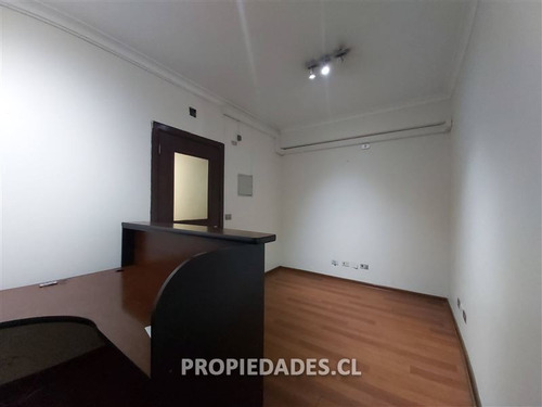 Imagen 9 de 12 de Oportunidad Precio Rebajado Oficina En Venta En Santiago