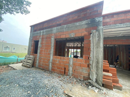 Imagen 11 de 15 de Casa A Estrenar En B° Cardales Village