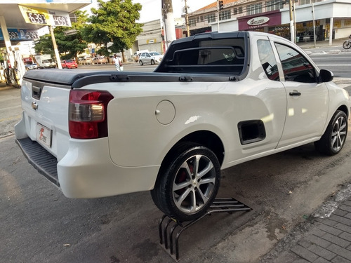 Imagem 5 de 11 de Chevrolet Montana 2015 1.4 Ls Econoflex 2p