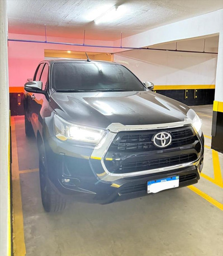 Toyota Hilux 2.8 D-4d Turbo Diesel cd Srv 4x4 Automático