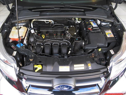 Ford Focus Se 2.0 16v Flex 4p Powershift 2015