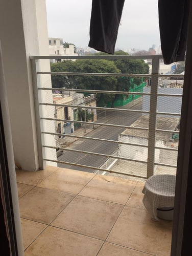 Venta De Apartamento 2 Dormitorios Con Terraza En Tres Cruces