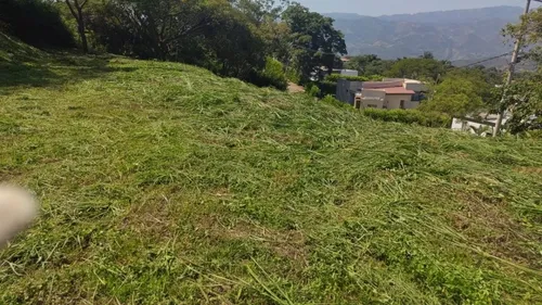 Lote 2000 Mts2 Ubicado En El Condominio Quintas De Puente Roto; La Mesa