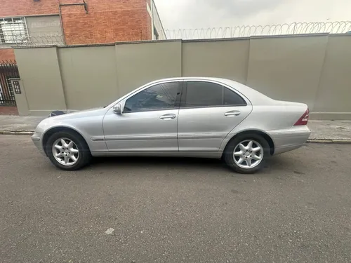 Mercedes-Benz Clase C 3.2