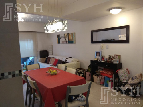 Departamento De 3 Ambientes Villa Pueyrredon - Reciclado A Nuevo Impecable