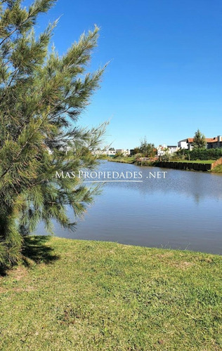 Imagen 6 de 7 de Venta Terreno A La Laguna En Barrio Los Talas
