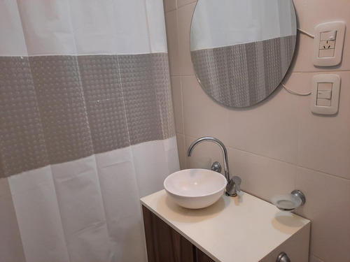 Imagen 5 de 9 de Dpto 2 Ambientes En Venta