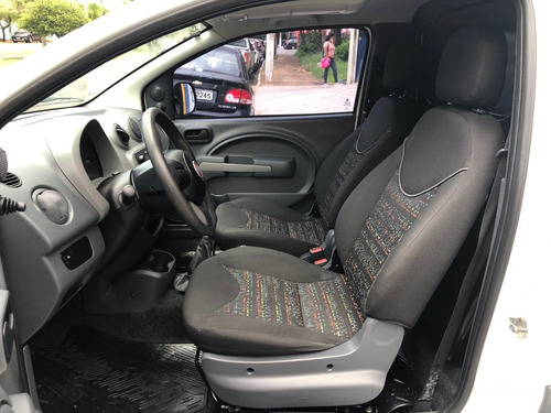 Imagem 5 de 10 de Fiat Fiorino Furgão 1.4 Flex (refrigerada) 2018