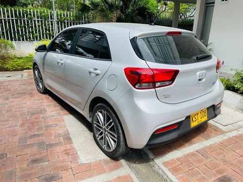 Imagen 9 de 14 de Kia Rio 2023 Automático