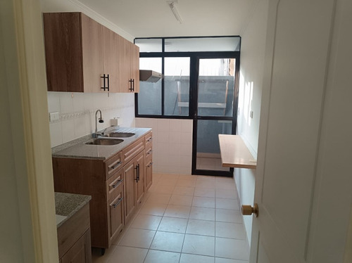 60m2, Remodelado 2d+2b, A Dos Cuadras Metro Repubublica