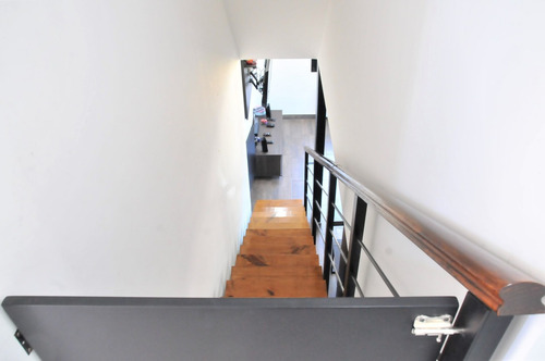 Imagen 24 de 30 de Moderna Casa En Banfield Este C/quincho Y Pileta