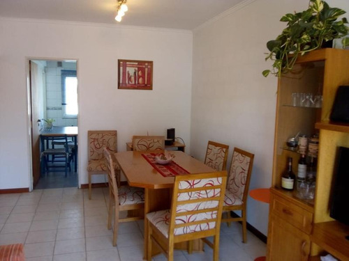 Departamento - Florida Mitre/este 2ambientes Con Balcón Y Baulera