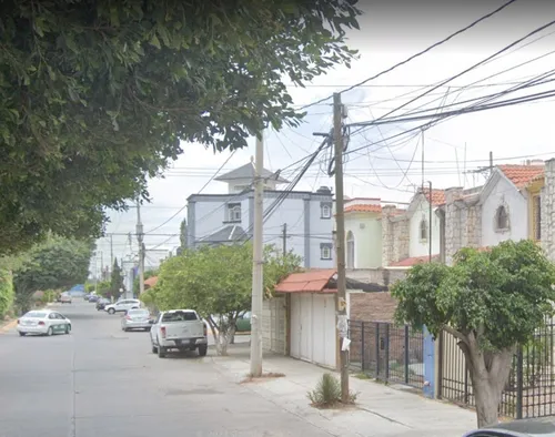 Oportunidad De Inversion - Casa En Esmeralda, San Luis Potosi Crg