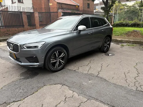 Volvo XC60 2.0 T6 R-design