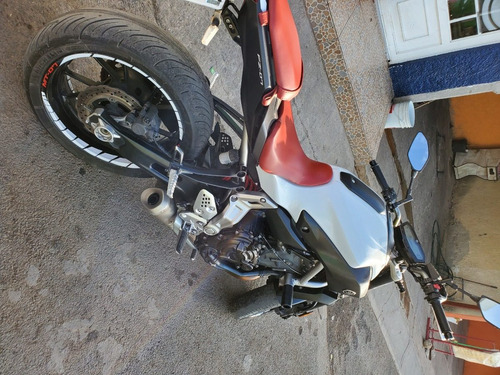 Yahama Fz07 2015