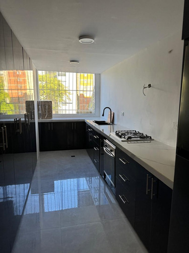 Habitación En Alquiler. Los Dos Caminos.