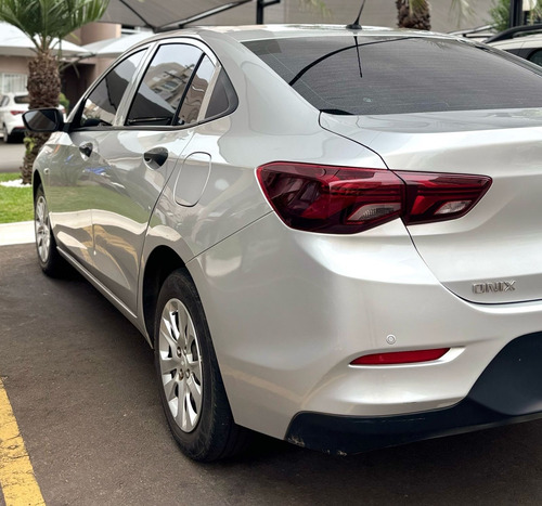 Chevrolet Onix plus 1.0 Lt 4p