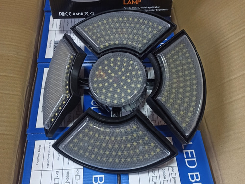 Lámpara Led Tipo Dron, 120w. 85-265v. Luz Blanca. 