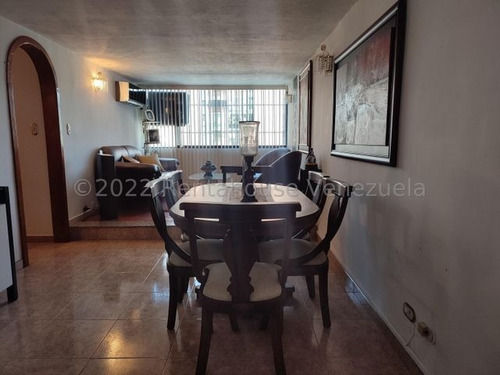 Imagen 6 de 27 de Apartamento En Venta Urb. San Jacinto, Maracay, 22-19102 Mv