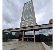 Comprar Venta De Oficinas En Prados Del Este Torre Humboldt