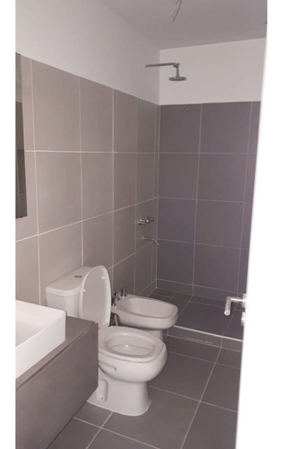 Imagen 24 de 26 de Hermoso Duplex En Barrio Cerrado A La Venta - Nuevo Urca