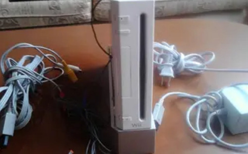 Remate Consola Wii Sin Cables, Solo Consola Y Chip Virtual 