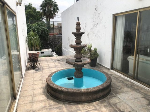 Casa En Privada, Pedregal