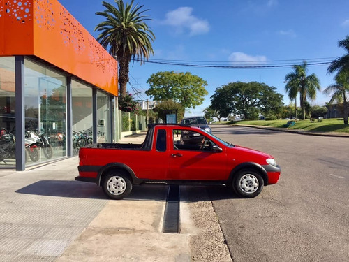 Fiat Strada Cabina Extendida Año 2008