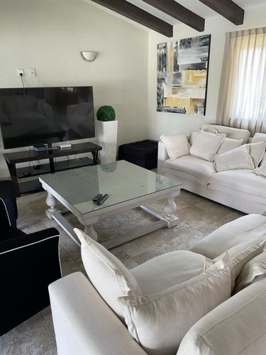 Residencia En Venta En Lomas De Cuernavaca En Paseo De La Reforma
